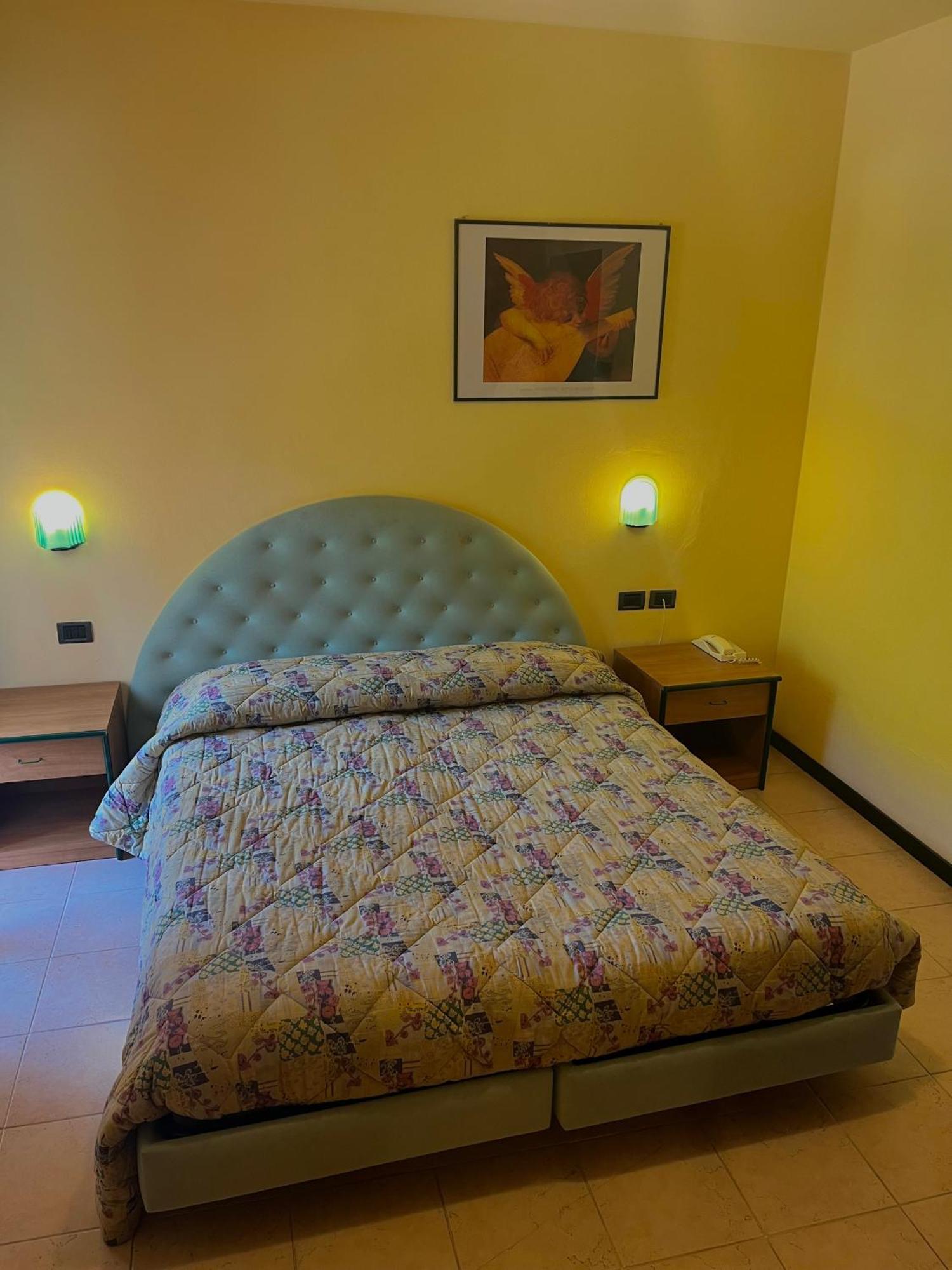 Hotel Ristorante Montenerone Apecchio Εξωτερικό φωτογραφία